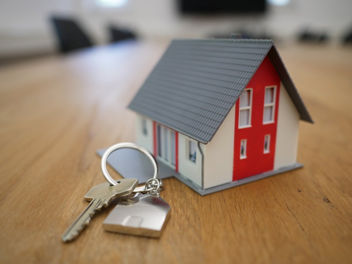 Prime Estates: 140,000+ Monthly Organic Visits via Technical SEO